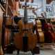 ...tra cui anche la viola da gamba, tipicamente barocca� 